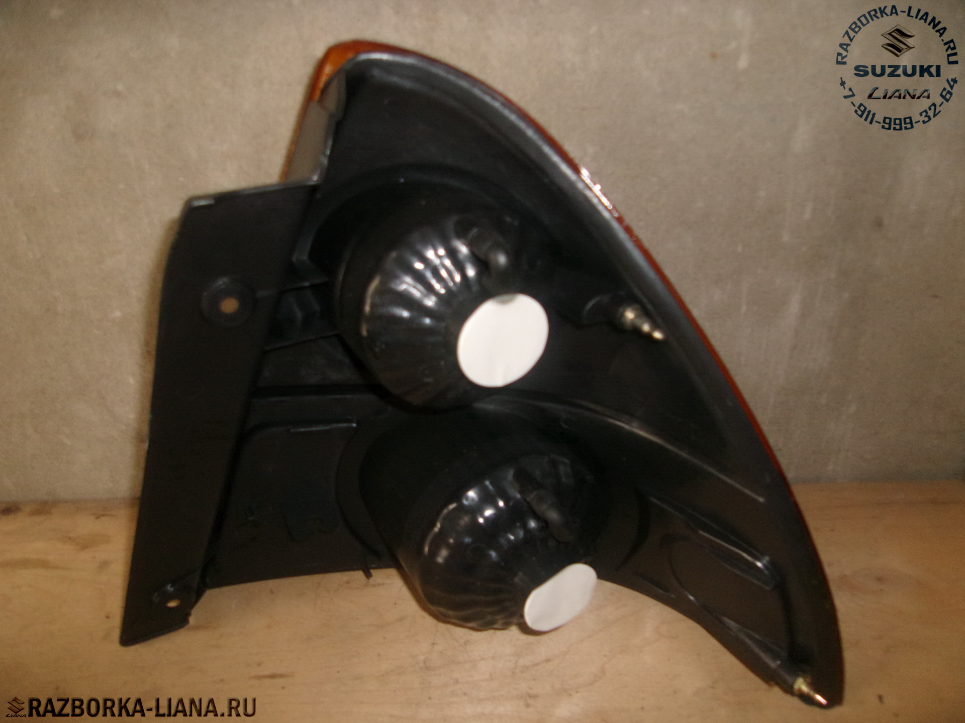 ФОТО TYC 11B0700015B3 Фонарь задний Suzuki Liana, Aerio седа